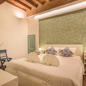 Oltrarno In Apartment