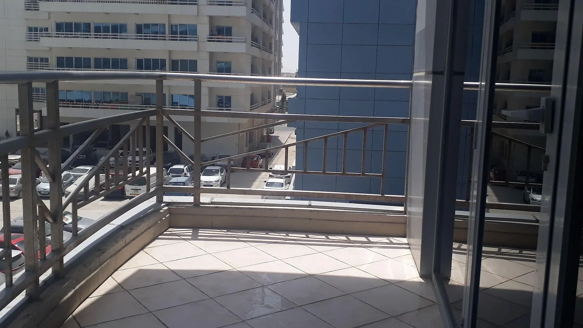 Al Waleed Palace Hotel Apartment Al Barsha Dubai United Arab Emirates