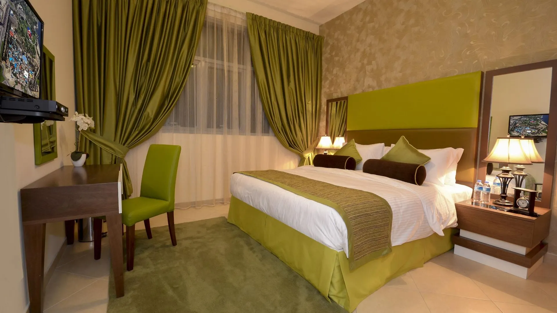 Al Waleed Palace Hotel Apartment Al Barsha Dubai 3*,